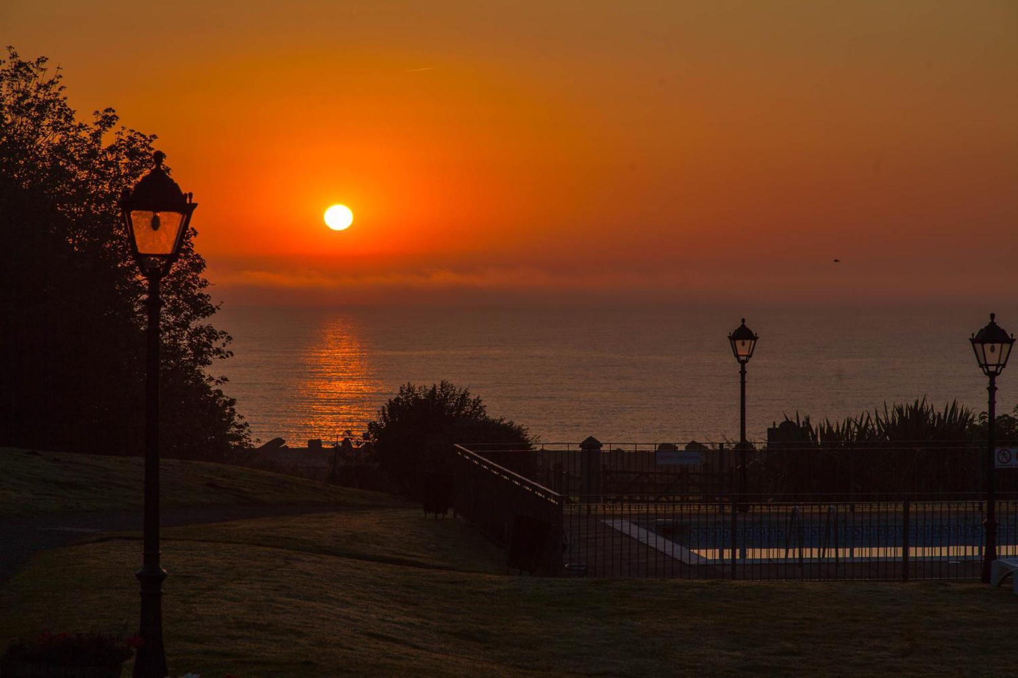 Langstone Cliff Hotel Долиш Экстерьер фото